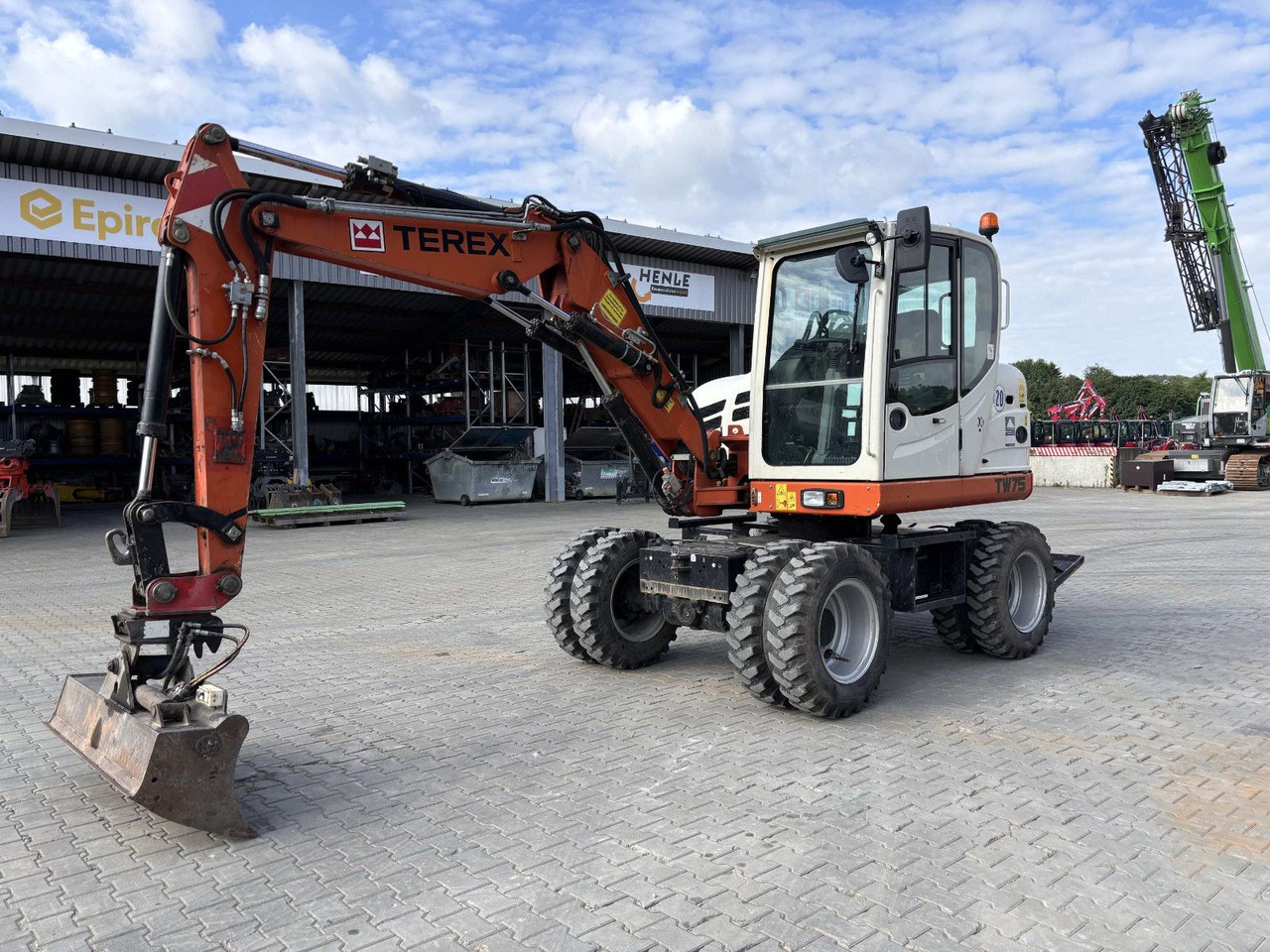 Terex TW 75 - Excavadora de ruedas: foto 1 Terex TW 75 - Excavadora de ruedas: foto 1