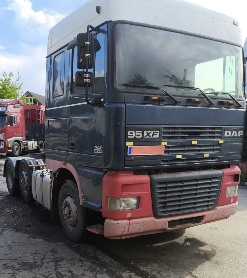 DAF 95.430 - Cabeza tractora: foto 1 DAF 95.430 - Cabeza tractora: foto 1