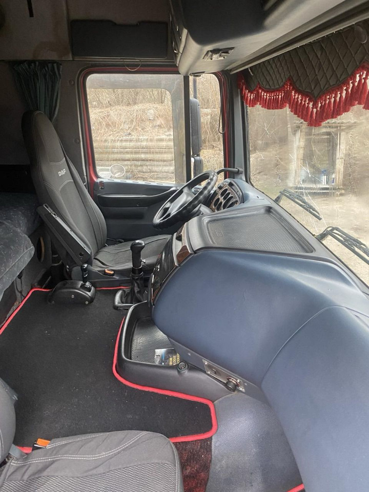 DAF 95XF380 - Cabeza tractora: foto 4 DAF 95XF380 - Cabeza tractora: foto 4
