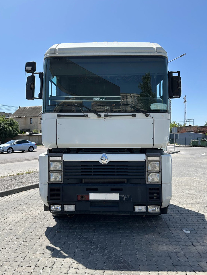 RENAULT Magnum 430 - Cabeza tractora: foto 3 RENAULT Magnum 430 - Cabeza tractora: foto 3