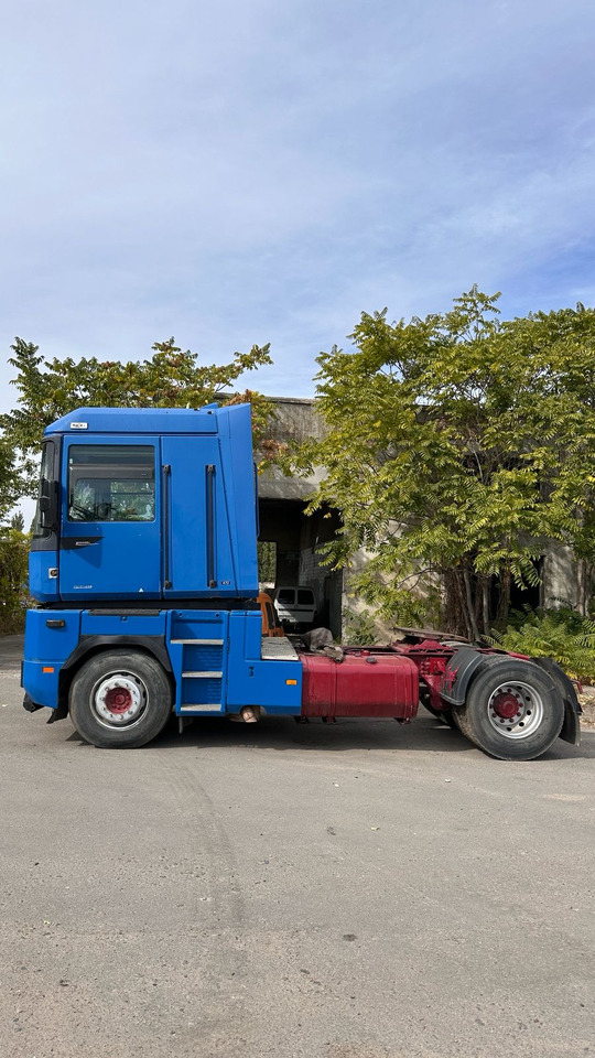 RENAULT Magnum 470 | ID1613S - Cabeza tractora: foto 5 RENAULT Magnum 470 | ID1613S - Cabeza tractora: foto 5