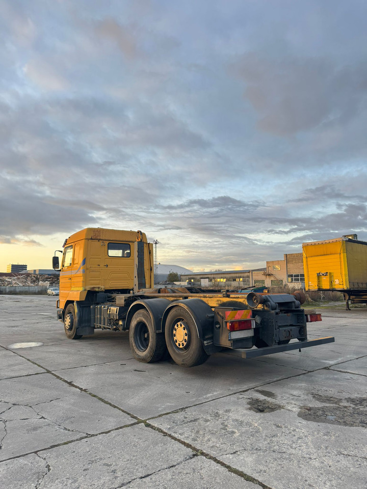 SCANIA 113M 380 - Cabeza tractora: foto 5 SCANIA 113M 380 - Cabeza tractora: foto 5