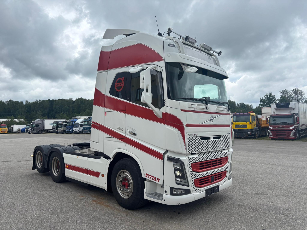 VOLVO FH16.750 - Cabeza tractora: foto 1 VOLVO FH16.750 - Cabeza tractora: foto 1
