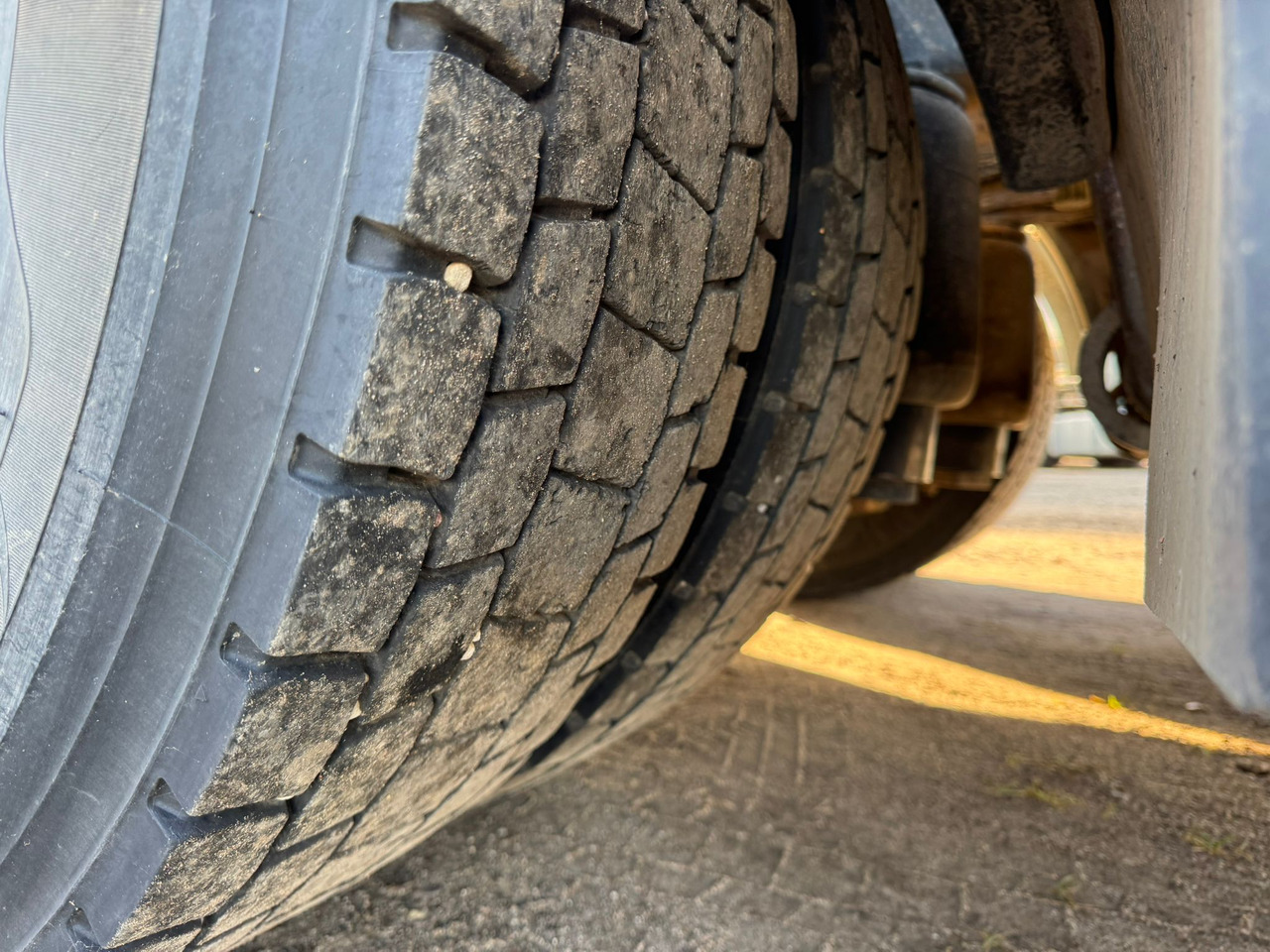 Camión cisterna para transporte de leche SCANIA R480: foto 13 Camión cisterna para transporte de leche SCANIA R480: foto 13