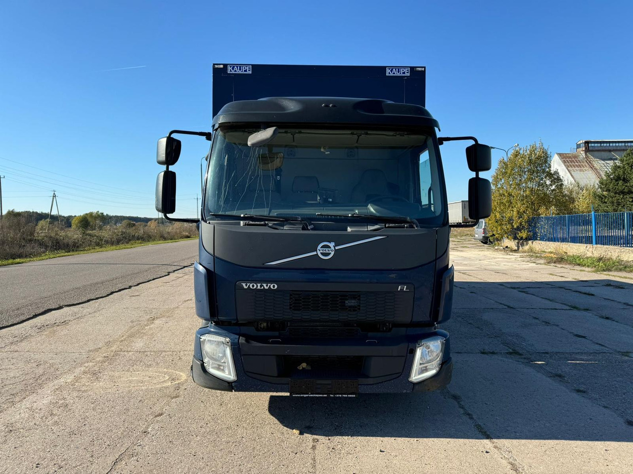 VOLVO FL 240 - Camión caja cerrada: foto 4 VOLVO FL 240 - Camión caja cerrada: foto 4