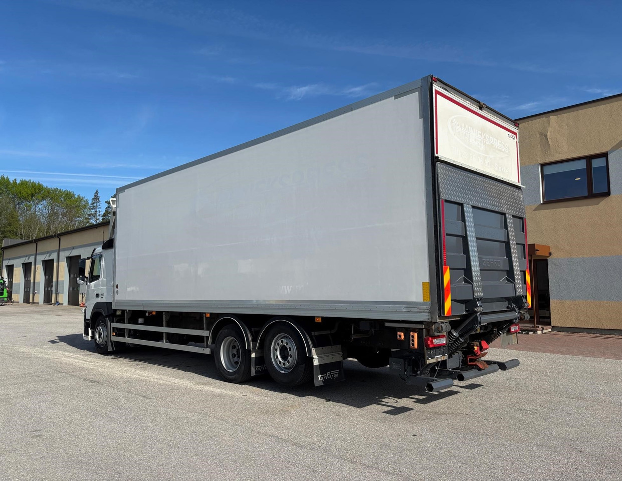 VOLVO FM460 - Camión frigorífico: foto 5 VOLVO FM460 - Camión frigorífico: foto 5