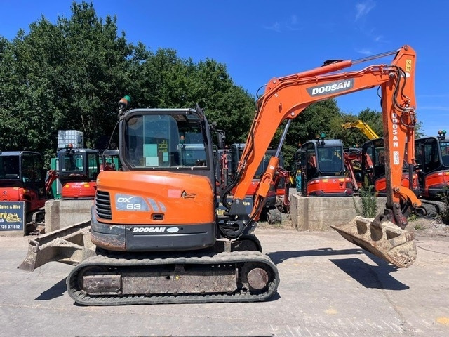 Doosan DX 63-3 - Miniexcavadora: foto 1 Doosan DX 63-3 - Miniexcavadora: foto 1