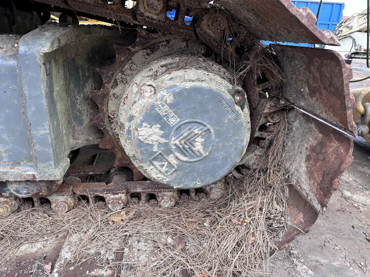 LIEBHERR LRB 155 for parts breaking dismantling - Martillo de hinca de pilotes: foto 3 LIEBHERR LRB 155 for parts breaking dismantling - Martillo de hinca de pilotes: foto 3