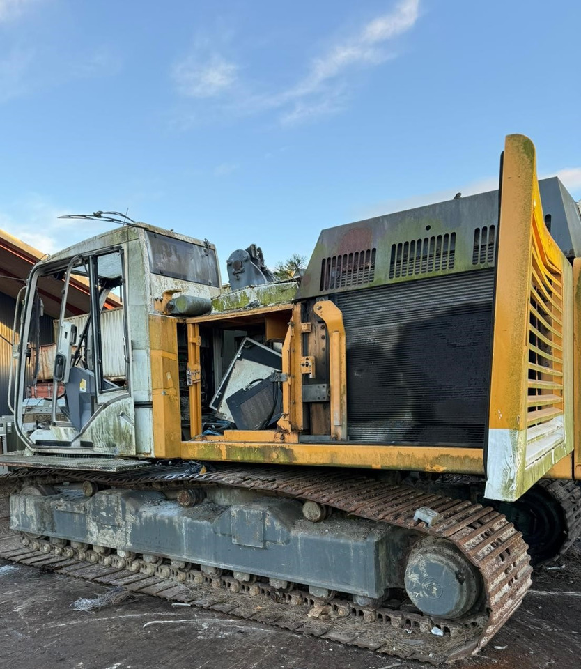 LIEBHERR LRB 155 for parts breaking dismantling - Martillo de hinca de pilotes: foto 1 LIEBHERR LRB 155 for parts breaking dismantling - Martillo de hinca de pilotes: foto 1