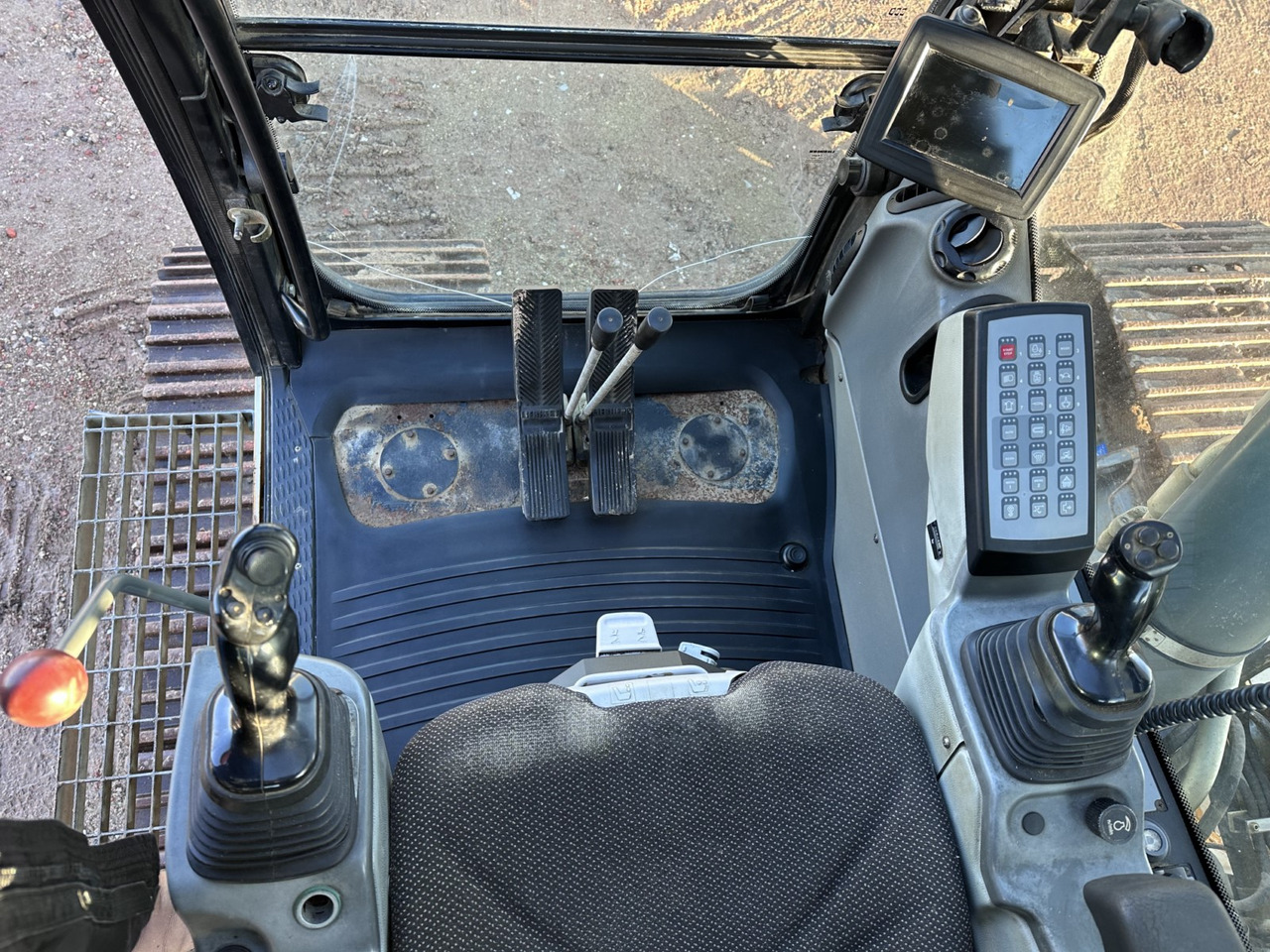 LIEBHERR R 924 LC Top Zustand !!! Kein 914- 916- 920- 926 - Excavadora de cadenas: foto 5 LIEBHERR R 924 LC Top Zustand !!! Kein 914- 916- 920- 926 - Excavadora de cadenas: foto 5