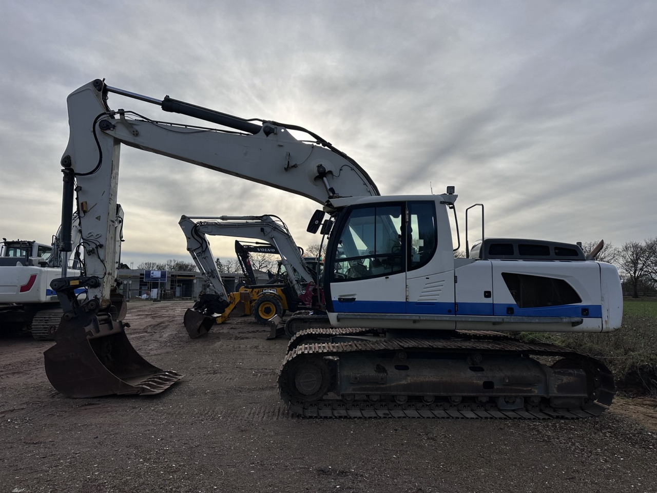 LIEBHERR R 924 LC Top Zustand !!! Kein 914- 916- 920- 926 - Excavadora de cadenas: foto 1 LIEBHERR R 924 LC Top Zustand !!! Kein 914- 916- 920- 926 - Excavadora de cadenas: foto 1
