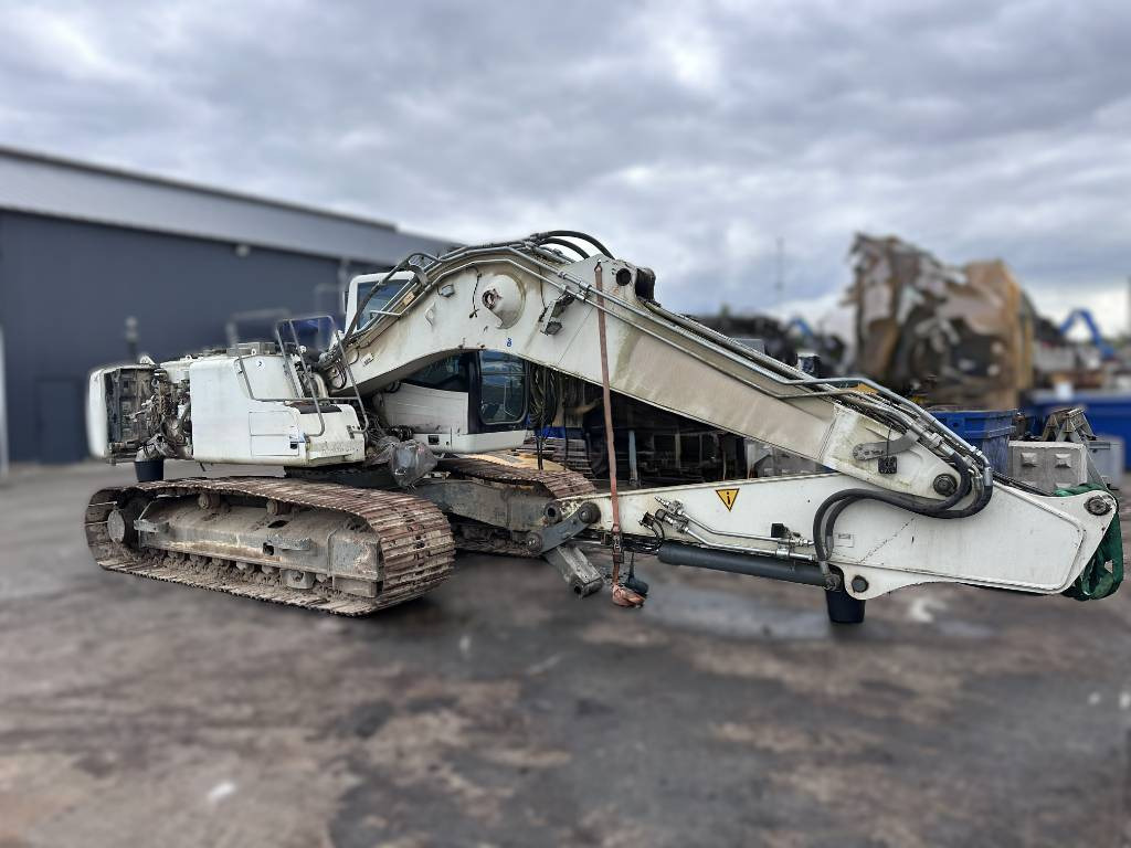 Liebherr 914 924 916 926 for parts breaking dismantling - Excavadora de cadenas: foto 2 Liebherr 914 924 916 926 for parts breaking dismantling - Excavadora de cadenas: foto 2