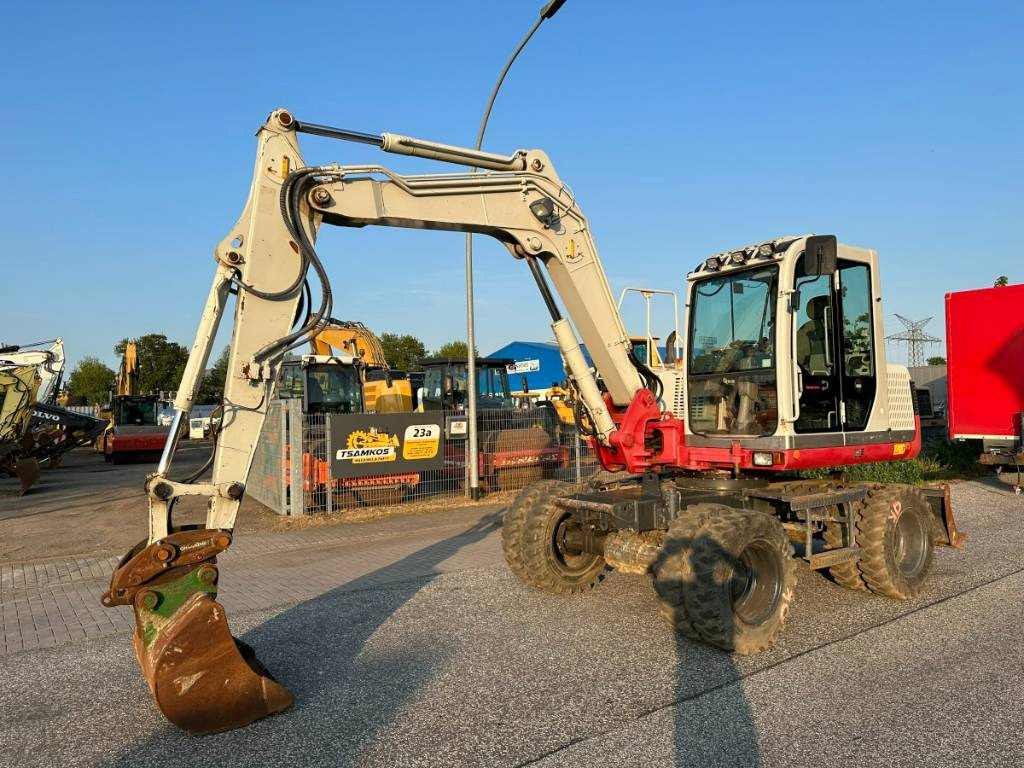 Takeuchi TB 175 W 8,7 ton. Klima Turbo 77 PS - Excavadora de ruedas: foto 3 Takeuchi TB 175 W 8,7 ton. Klima Turbo 77 PS - Excavadora de ruedas: foto 3