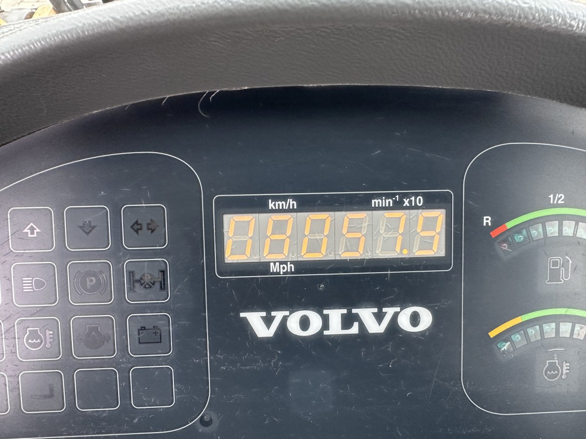 Cargadora de ruedas VOLVO L 30 B PRO 3er Kreis Klappschaufel+Palettengabel: foto 9