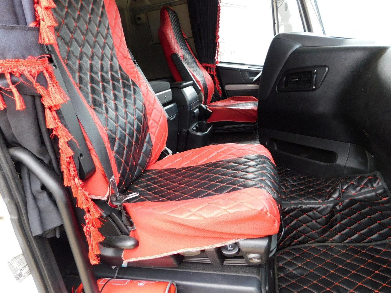 Iveco As440tp - Cabeza tractora: foto 5 Iveco As440tp - Cabeza tractora: foto 5