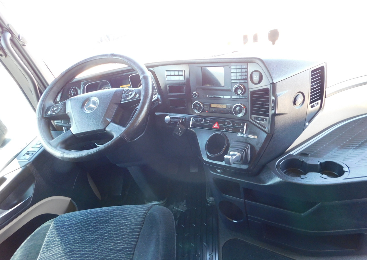 Mercedes Actros 1842 - Cabeza tractora: foto 5 Mercedes Actros 1842 - Cabeza tractora: foto 5