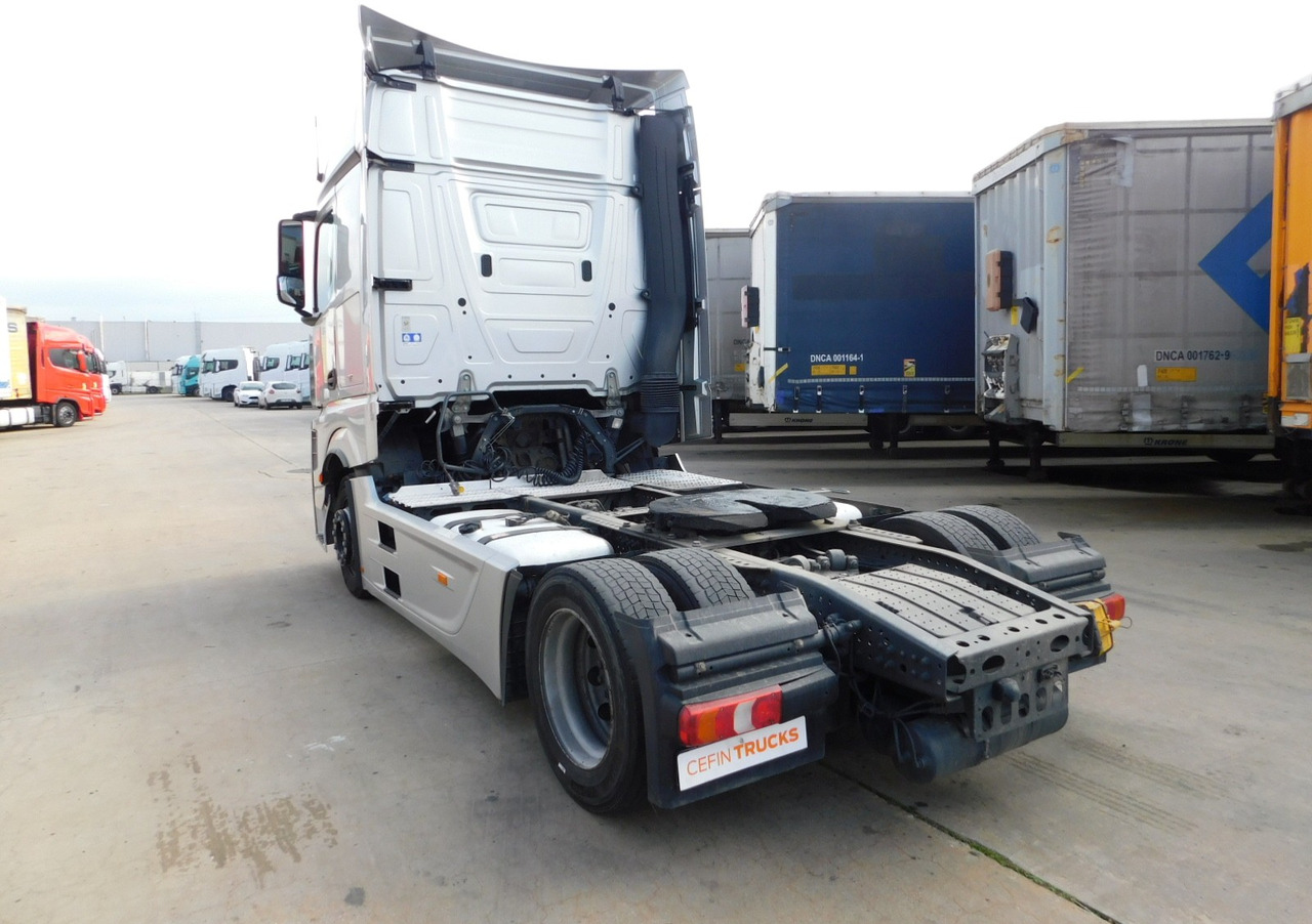 Mercedes Actros - Cabeza tractora: foto 4 Mercedes Actros - Cabeza tractora: foto 4