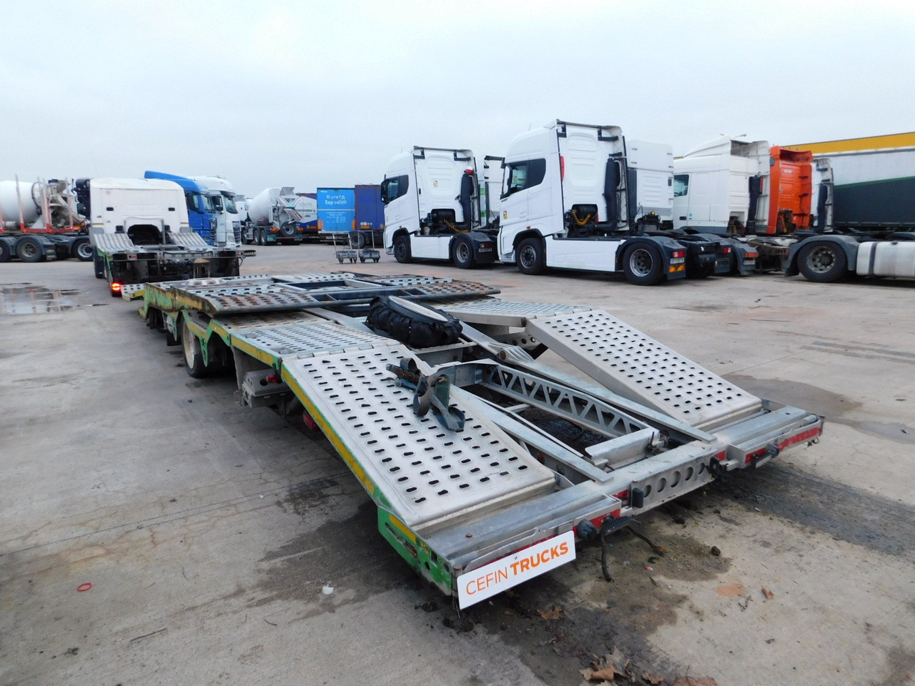 Scania P400 - Cabeza tractora, Semirremolque góndola rebajadas: foto 4 Scania P400 - Cabeza tractora, Semirremolque góndola rebajadas: foto 4