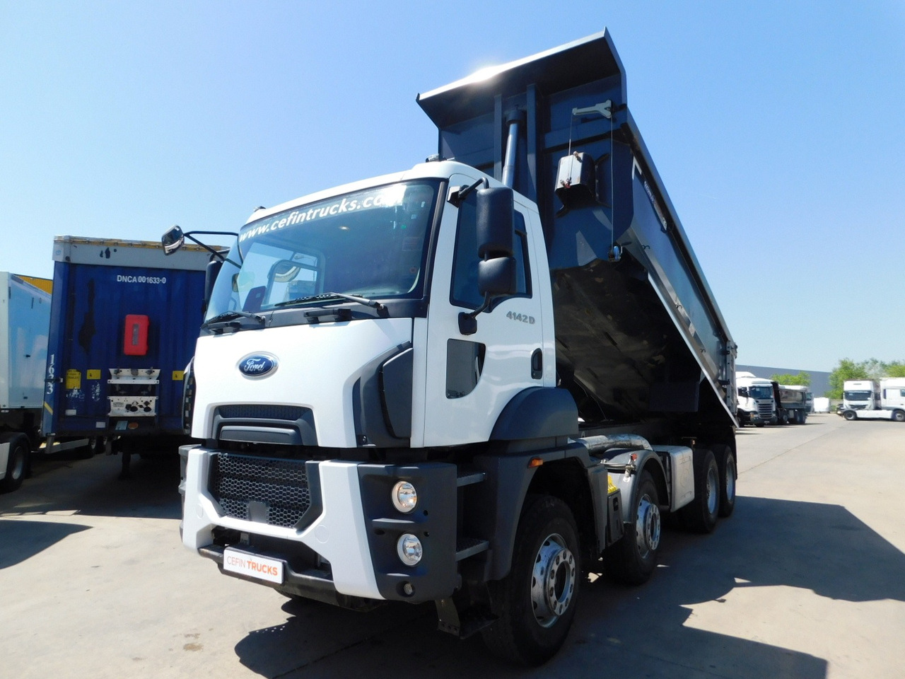 Ford 4142d 8x4 dcab e6 16s2230 - Camión volquete: foto 1 Ford 4142d 8x4 dcab e6 16s2230 - Camión volquete: foto 1