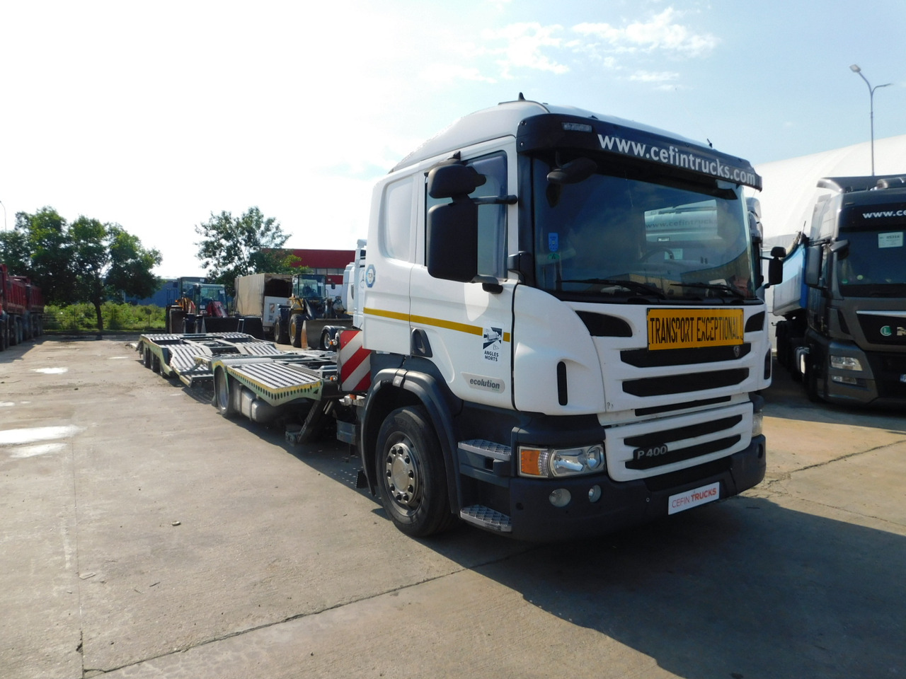 Scania Lb 4x2 - Camión portavehículos: foto 2 Scania Lb 4x2 - Camión portavehículos: foto 2