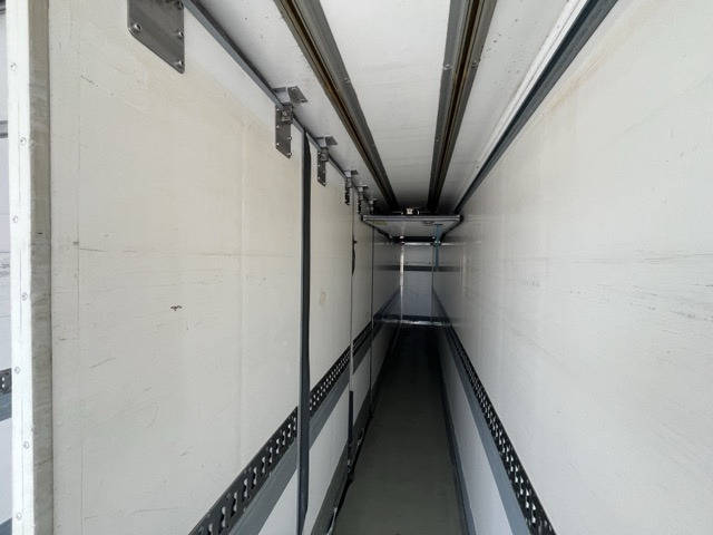 MAN TGS 26.460 6x2-4 Euro6 Klima Navi Luftfeder - Camión frigorífico: foto 2 MAN TGS 26.460 6x2-4 Euro6 Klima Navi Luftfeder - Camión frigorífico: foto 2