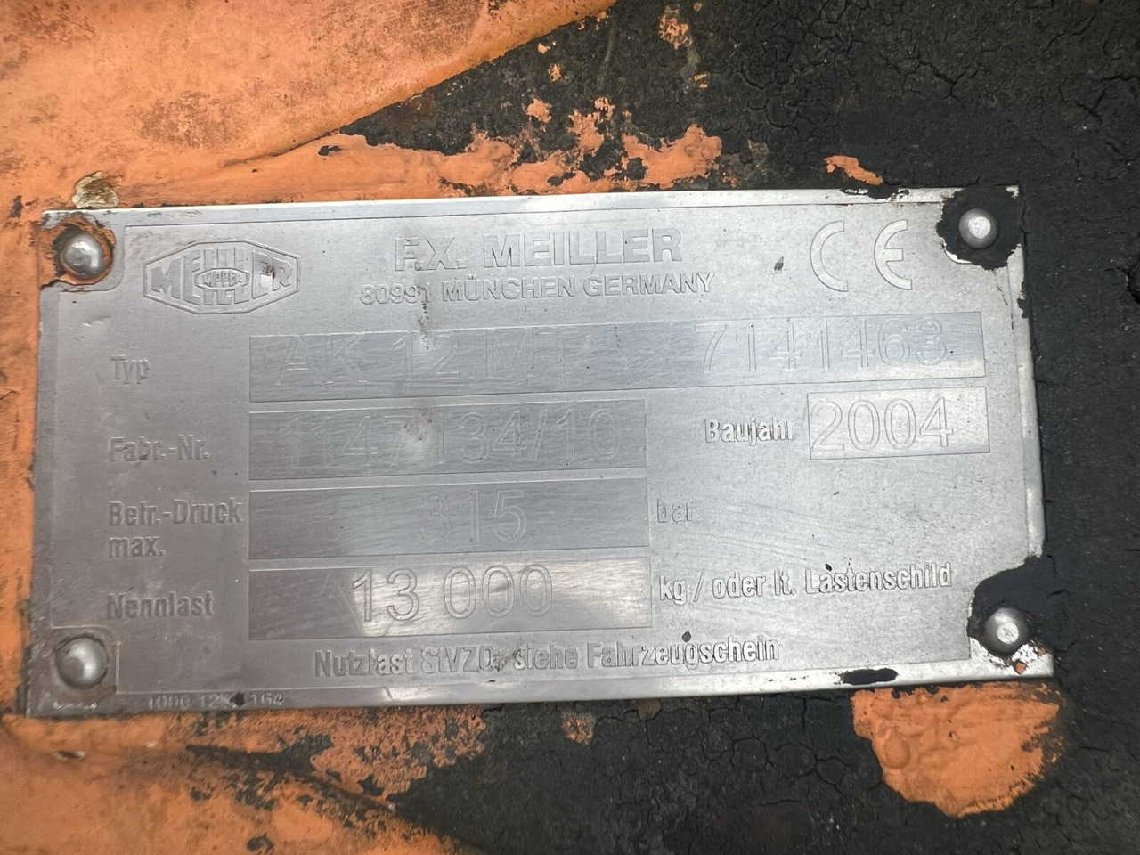 190 AD 35 4x2 190 AD 35 4x2 - Camión chasis: foto 3 190 AD 35 4x2 190 AD 35 4x2 - Camión chasis: foto 3