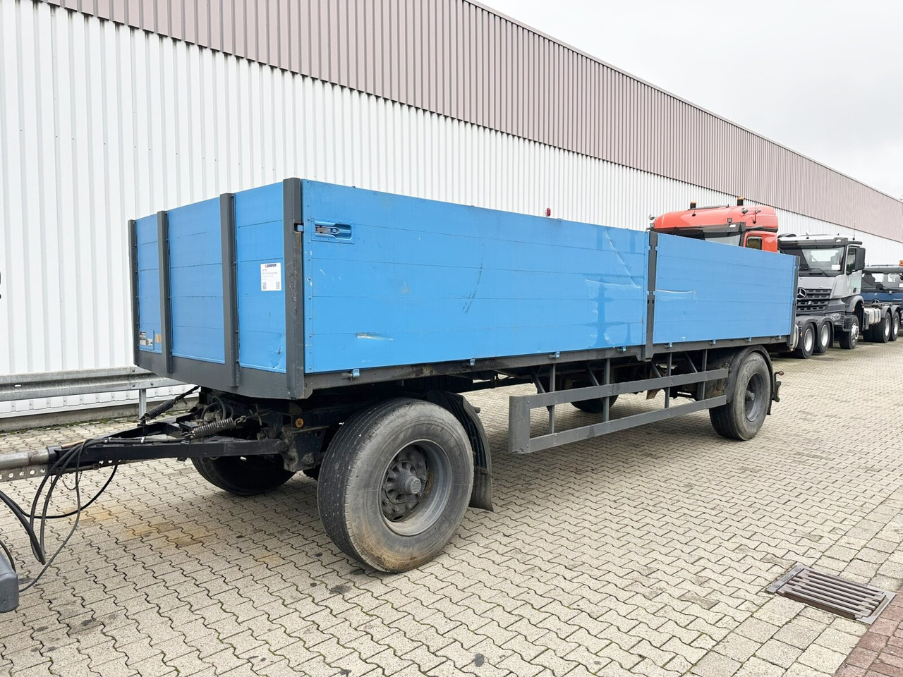 2-Achs Pritschenanhänger 2-Achs Pritschenanhänger - Remolque caja abierta: foto 1 2-Achs Pritschenanhänger 2-Achs Pritschenanhänger - Remolque caja abierta: foto 1