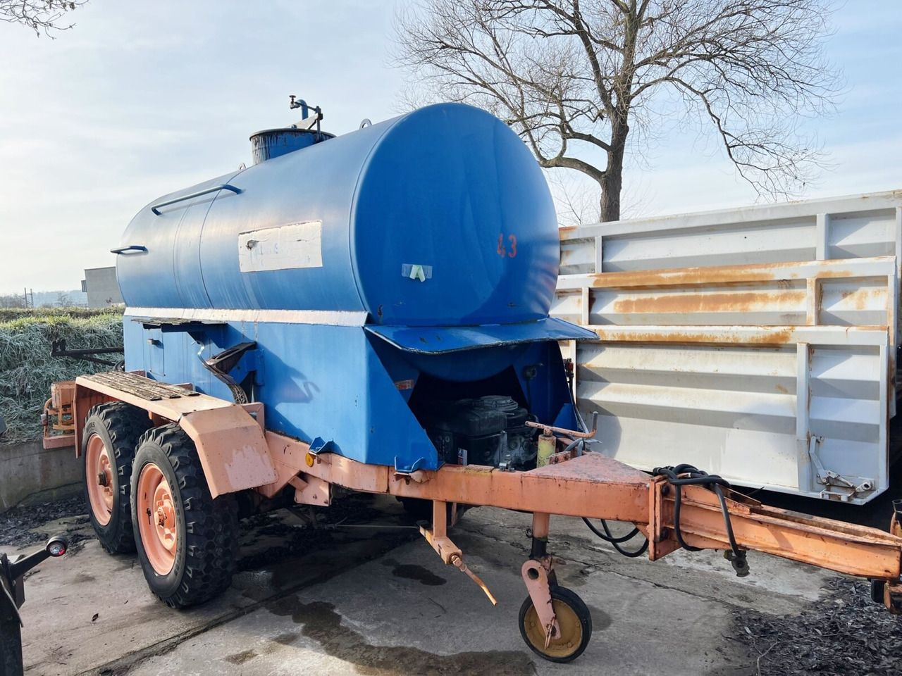 Asphaltkocher Bathe Asphaltkocher ca. 4m³, 4x VORHANDEN! - Construcción de carreteras, Remolque: foto 4 Asphaltkocher Bathe Asphaltkocher ca. 4m³, 4x VORHANDEN! - Construcción de carreteras, Remolque: foto 4