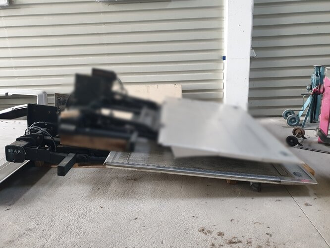Baer Cargolift Ladebordwand Baer Cargolift Ladebordwand 2t BÄR Typ BC2000S4 - Trampilla elevadora: foto 4 Baer Cargolift Ladebordwand Baer Cargolift Ladebordwand 2t BÄR Typ BC2000S4 - Trampilla elevadora: foto 4