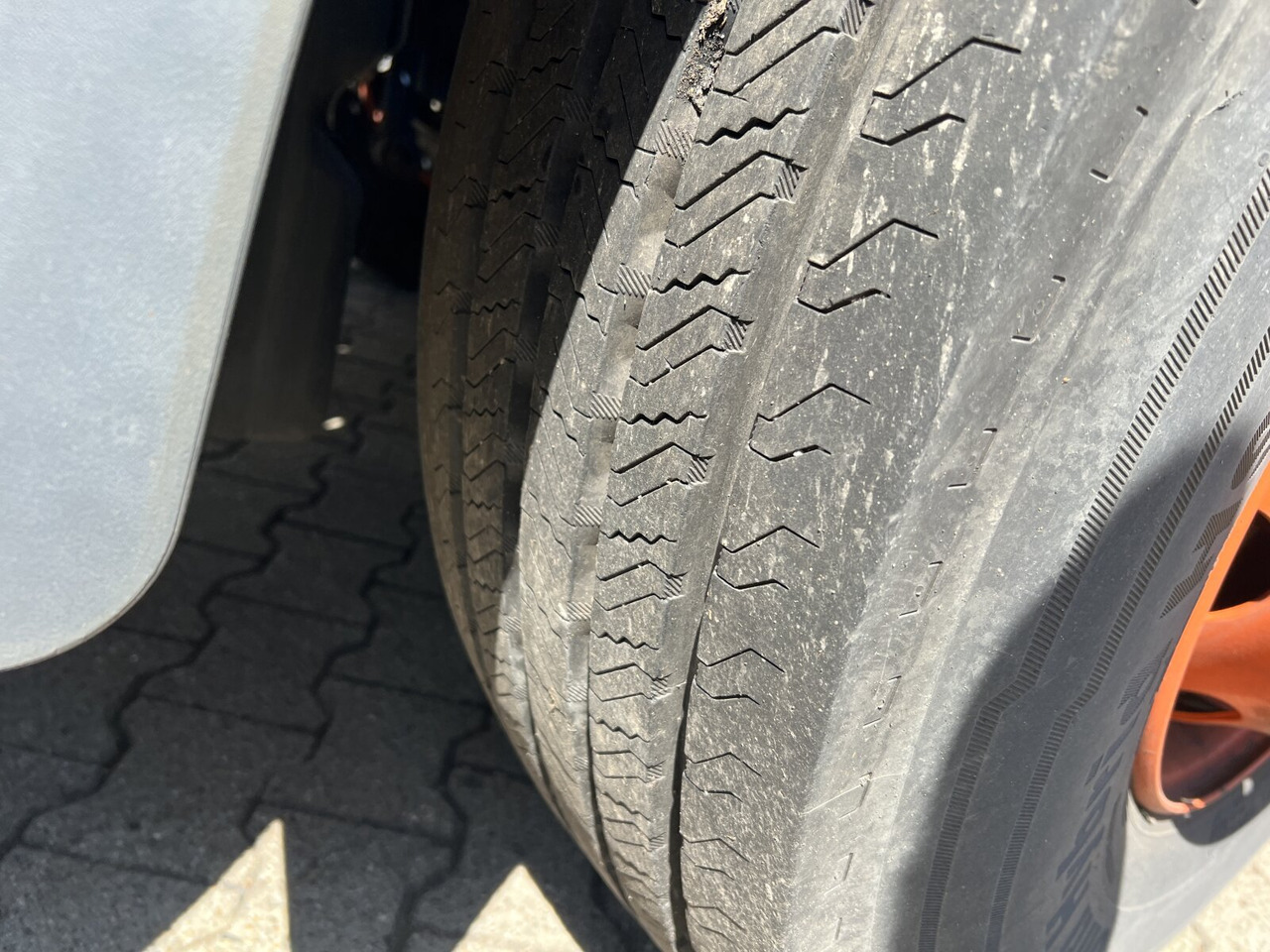 MAN TGX 26.500 6X2/4 BLS TGX 26.500 6X2/4 BLS, Intarder, Vorlauflenk-/lift, XXL-Fahrerhaus, 70t - Cabeza tractora: foto 3 MAN TGX 26.500 6X2/4 BLS TGX 26.500 6X2/4 BLS, Intarder, Vorlauflenk-/lift, XXL-Fahrerhaus, 70t - Cabeza tractora: foto 3