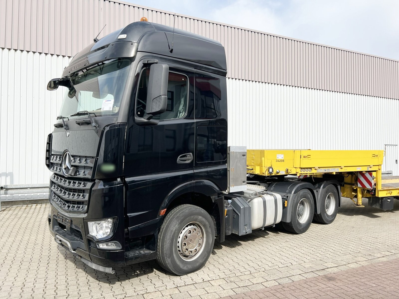 Mercedes-Benz Arocs 3358 LS 6x4 Arocs 3358 LS 6x4, StreamSpace, Turbo-Retarder-Kupplung, Kipphydraulik - Cabeza tractora: foto 1 Mercedes-Benz Arocs 3358 LS 6x4 Arocs 3358 LS 6x4, StreamSpace, Turbo-Retarder-Kupplung, Kipphydraulik - Cabeza tractora: foto 1