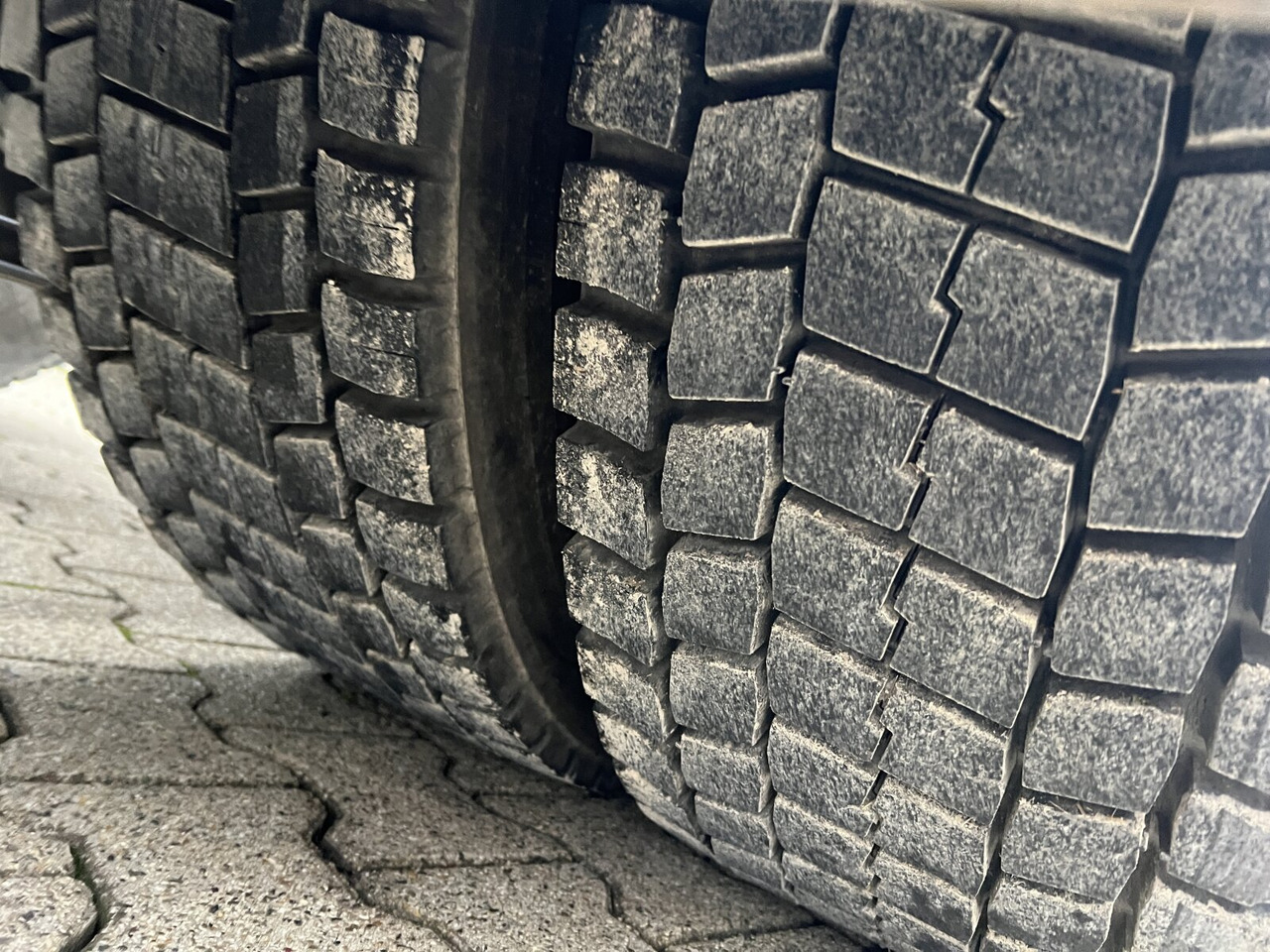 Stralis AD440S42T/P 4x2 Stralis AD440X42T/P 4x2, Ex- - Cabeza tractora: foto 2 Stralis AD440S42T/P 4x2 Stralis AD440X42T/P 4x2, Ex- - Cabeza tractora: foto 2