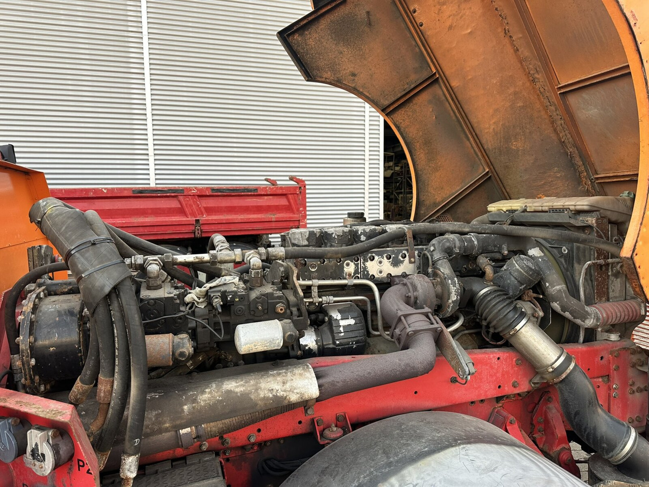 MAN 19.464 4x4 BB 19.464 4x4 BB, Schneefräse mit Separatmotor - Camión: foto 2 MAN 19.464 4x4 BB 19.464 4x4 BB, Schneefräse mit Separatmotor - Camión: foto 2