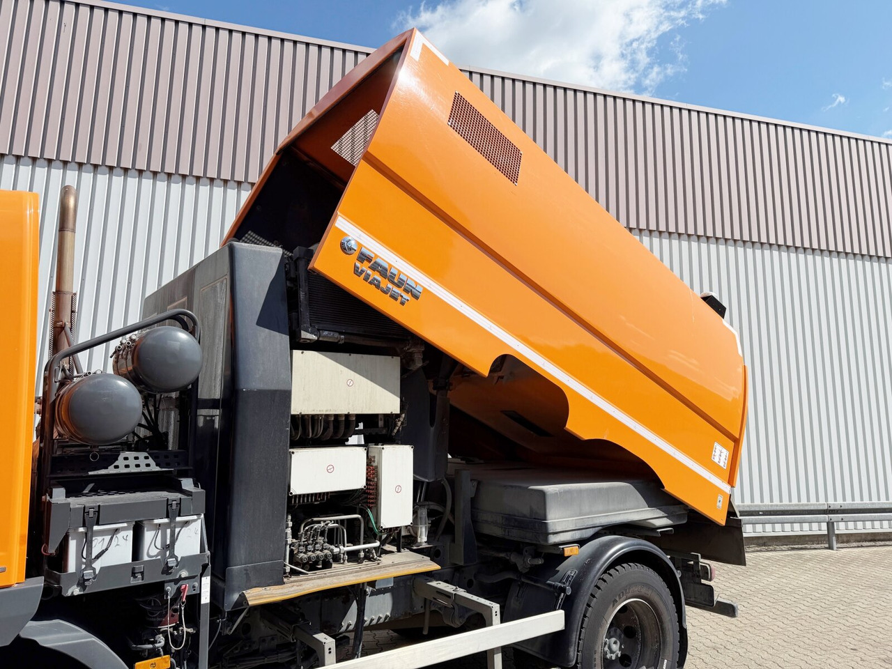 Mercedes-Benz Atego 1524 LKO 4x2 Atego 1524 LKO 4x2, Kehrmaschine FAUN Viajet 6RH - Camión: foto 2 Mercedes-Benz Atego 1524 LKO 4x2 Atego 1524 LKO 4x2, Kehrmaschine FAUN Viajet 6RH - Camión: foto 2