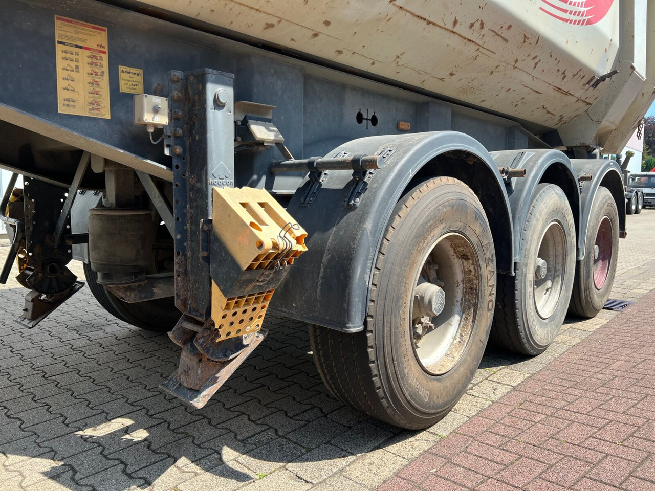 Leasing de Carnehl CHKS/HH CHKS/HH, Stahlmulde ca. 26m³, Liftachse Carnehl CHKS/HH CHKS/HH, Stahlmulde ca. 26m³, Liftachse: foto 12