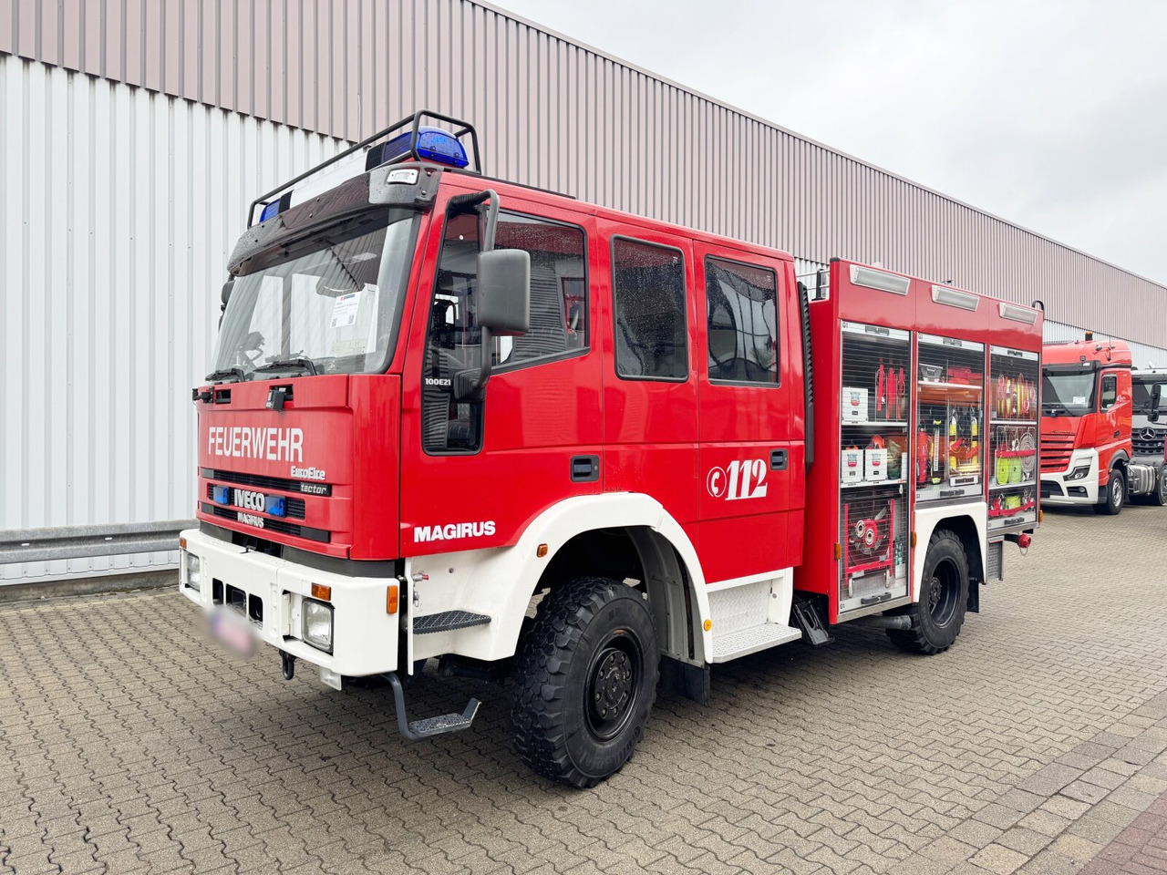 FF 100 EW 4x4 Doka FF 100 EW 4x4 Doka, LF 8/12, Euro Fire - Ambulancia: foto 1 FF 100 EW 4x4 Doka FF 100 EW 4x4 Doka, LF 8/12, Euro Fire - Ambulancia: foto 1
