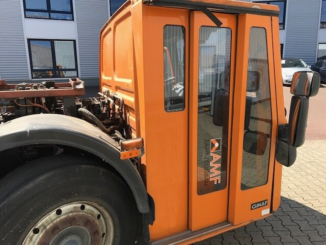 Camión chasis, Camión grúa GINAF GINC 3030 GINAF GINC 3030 mit Heckkran Atlas AK 90.1 HDS: foto 14 Camión chasis, Camión grúa GINAF GINC 3030 GINAF GINC 3030 mit Heckkran Atlas AK 90.1 HDS: foto 14