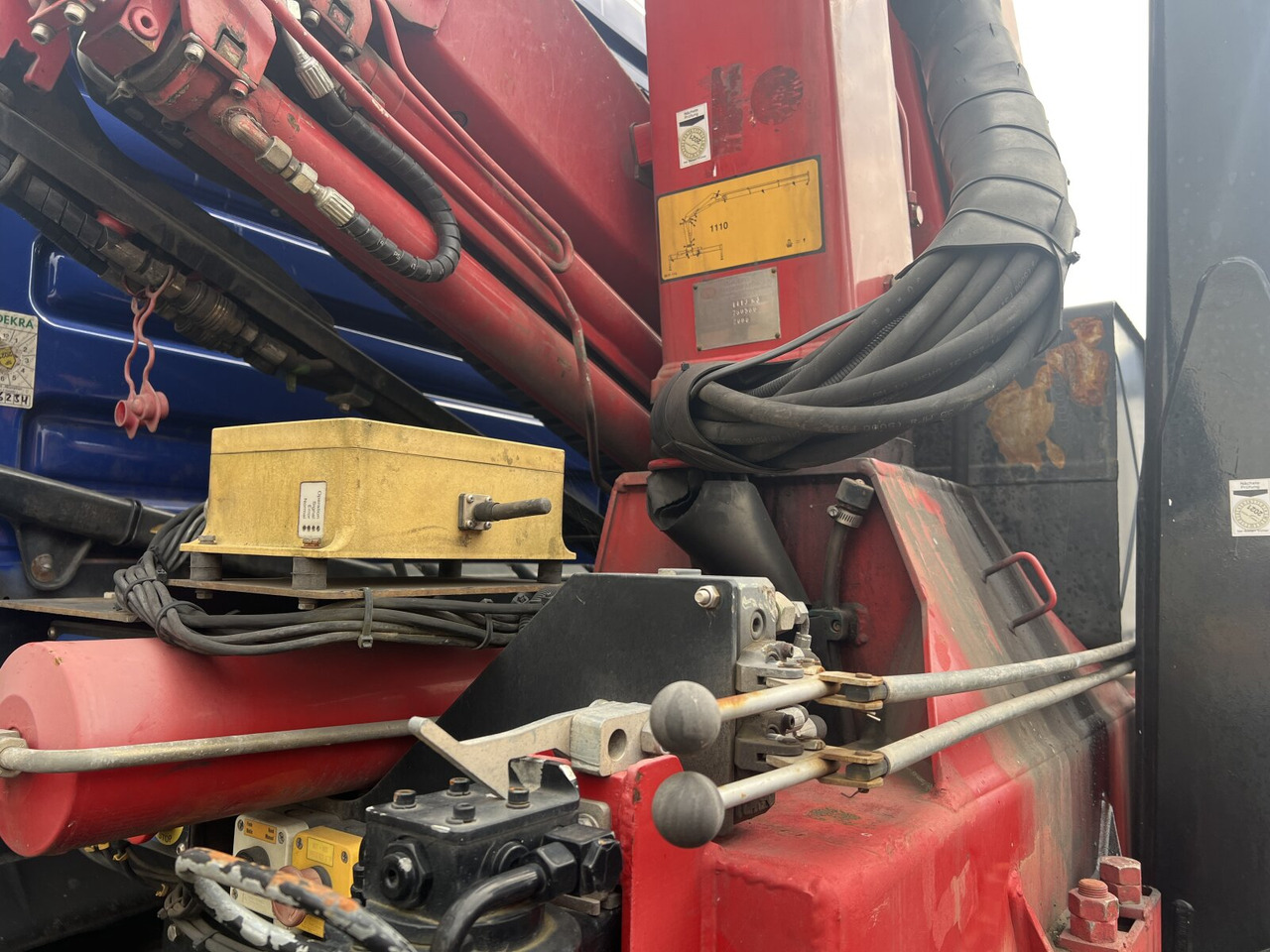 Camión multibasculante, Camión grúa MAN 25/18.284 6x2-4 LL 25/18.284 6x2-4 LL,Kran HMF 1113 K3, Funk, Retarder: foto 10