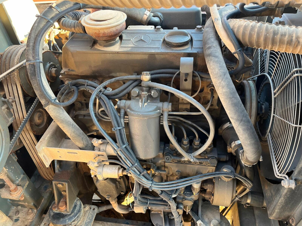 MAN TGL 12.180 TGL 12.180 , Bucher Kehrmaschine CF 50 - Barredora vial: foto 4 MAN TGL 12.180 TGL 12.180 , Bucher Kehrmaschine CF 50 - Barredora vial: foto 4