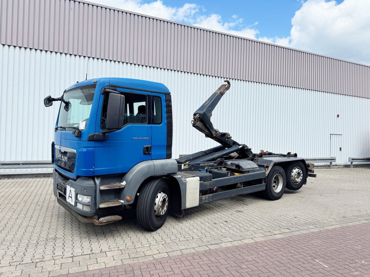 MAN TGS 26.400 6x2-4 BL TGS 26.400 6x2-4 BL, Lenk-/Liftachse, Schub-Knick - Camión multibasculante: foto 1 MAN TGS 26.400 6x2-4 BL TGS 26.400 6x2-4 BL, Lenk-/Liftachse, Schub-Knick - Camión multibasculante: foto 1
