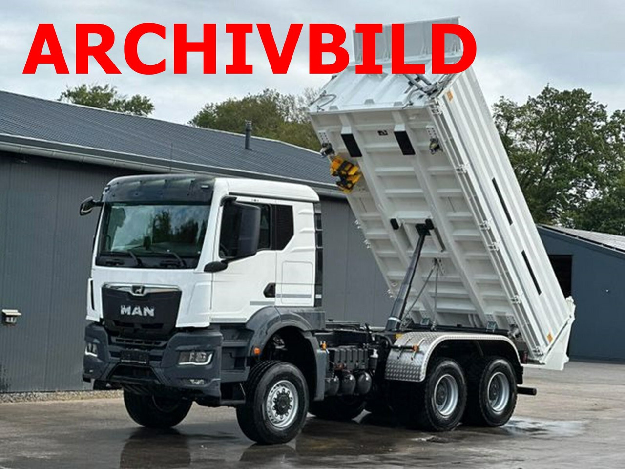MAN TGS 26.470 6x6 BB TGS 26.470 6x6 BB, Hohe Bauart, Bordmatik - Camión volquete: foto 1 MAN TGS 26.470 6x6 BB TGS 26.470 6x6 BB, Hohe Bauart, Bordmatik - Camión volquete: foto 1