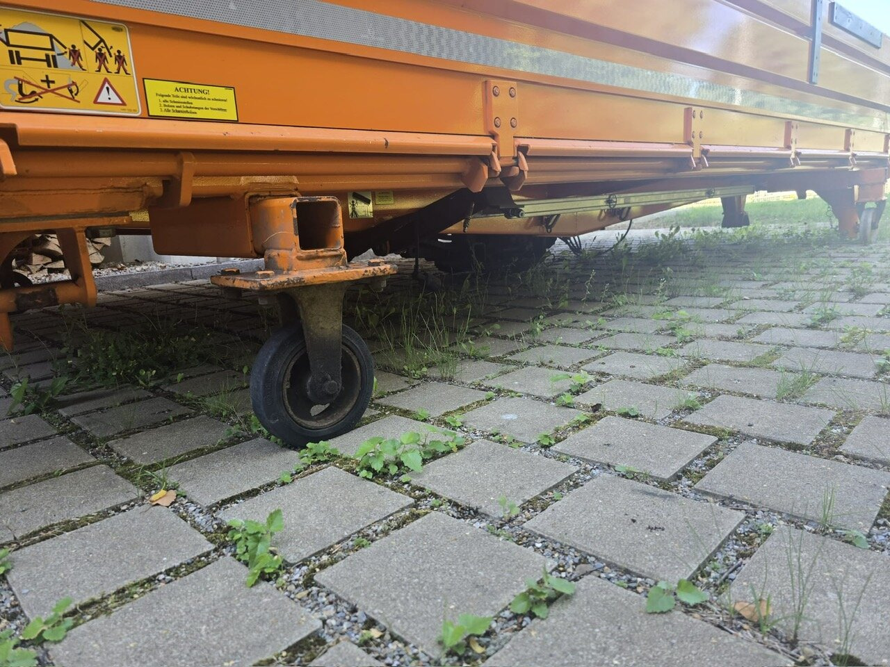 MAN TGS 28.400 6x4-4 BL TGS 28.400 6x4-4 BL, EEV, Lenk-/Liftachse, Wechselsystem - Camión volquete: foto 4 MAN TGS 28.400 6x4-4 BL TGS 28.400 6x4-4 BL, EEV, Lenk-/Liftachse, Wechselsystem - Camión volquete: foto 4