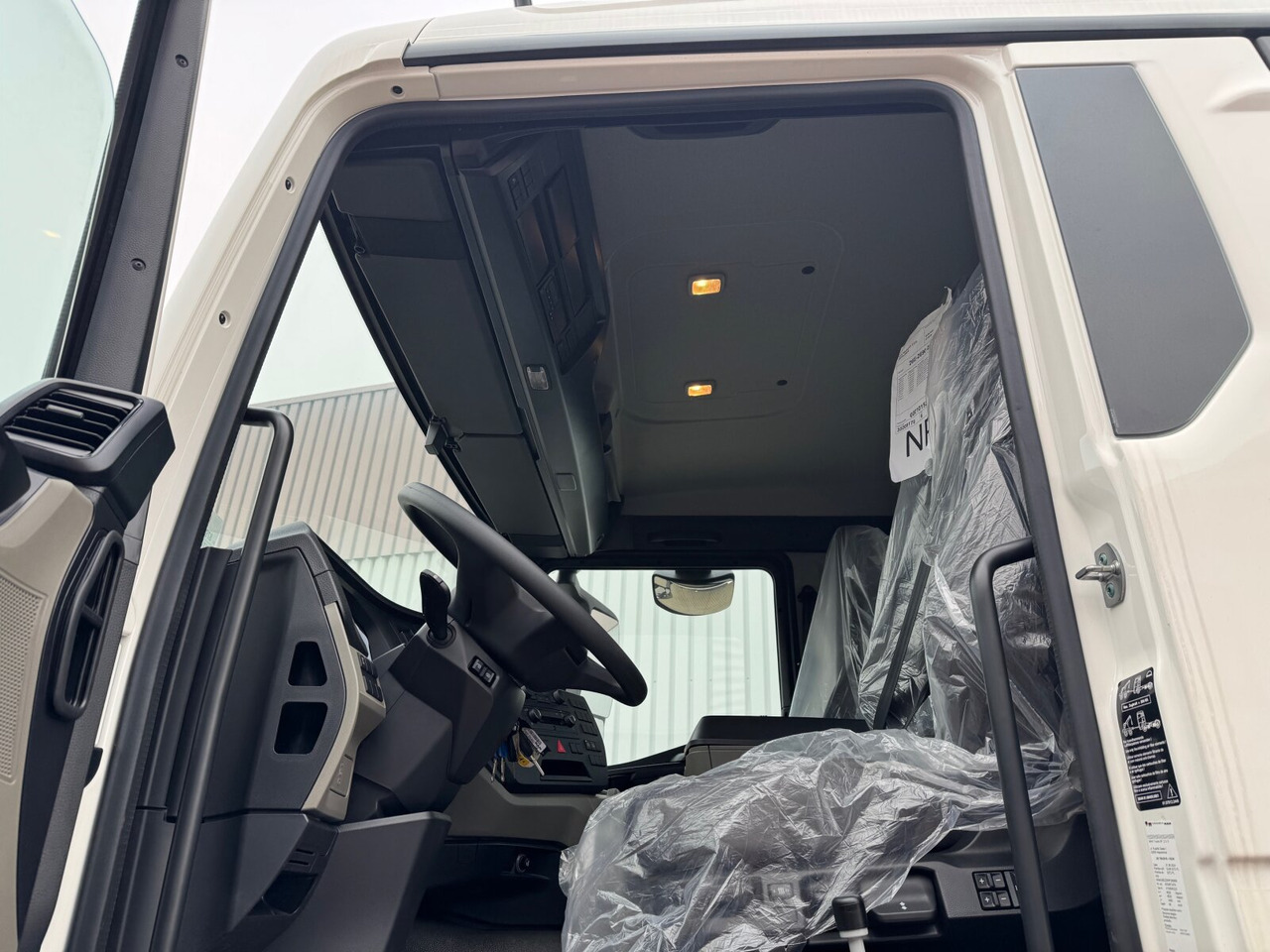 Camión volquete nuevo MAN TGS 33.440 6x4 BB TGS 33.440 6x4 BB, Alu-Bordwände, mehrfach vorhanden!: foto 12 Camión volquete nuevo MAN TGS 33.440 6x4 BB TGS 33.440 6x4 BB, Alu-Bordwände, mehrfach vorhanden!: foto 12