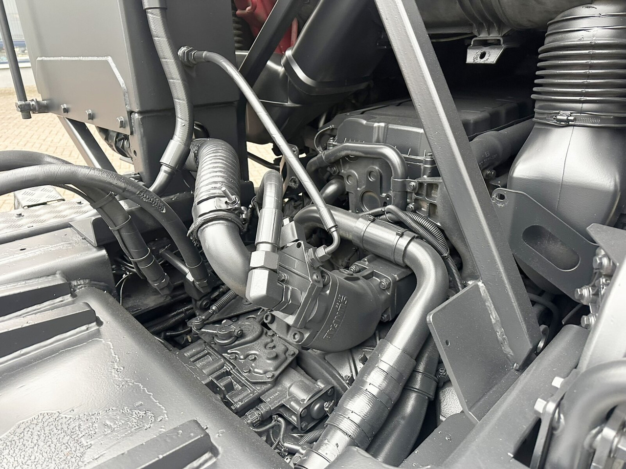 MAN TGS 35.480 8X4 BL TGS 35.400 8x4 BL, Schub-Knick bis 6,5m Container - Camión multibasculante: foto 3 MAN TGS 35.480 8X4 BL TGS 35.400 8x4 BL, Schub-Knick bis 6,5m Container - Camión multibasculante: foto 3