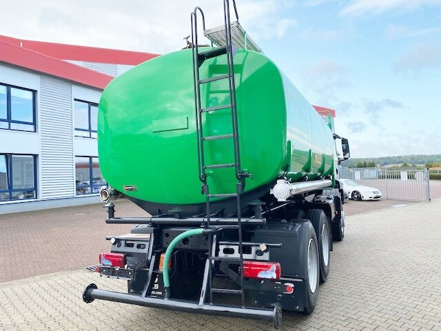 Camión cisterna MAN TGS 40.400 6x4 BB TGS 40.400 6x4 BB mit 20.000l Tank: foto 7