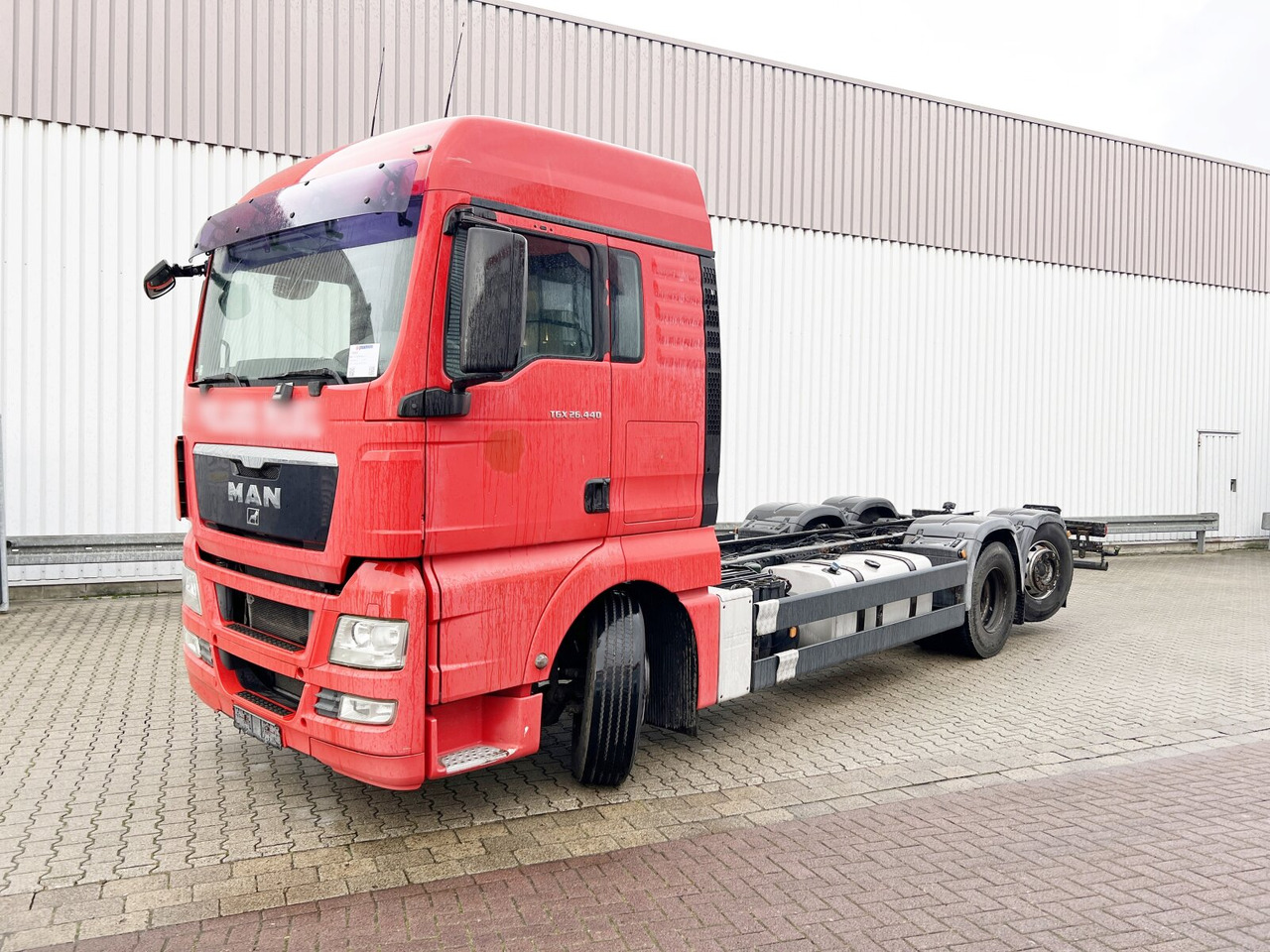 MAN TGX 26.440 6x2-2 LL TGX 26.440 6x2-2 LL, Lenk-Liftachse - Camión chasis: foto 1 MAN TGX 26.440 6x2-2 LL TGX 26.440 6x2-2 LL, Lenk-Liftachse - Camión chasis: foto 1