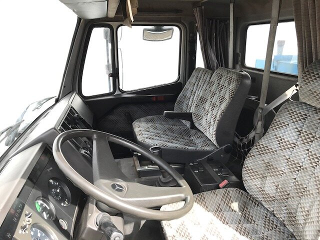 Camión grúa, Camión caja abierta Mercedes-Benz 2638 K 6x4 mit Heckkran Palfinger PK 68000 2638 K 6x4 mit Heckkran Palfinger PK 68000: foto 6