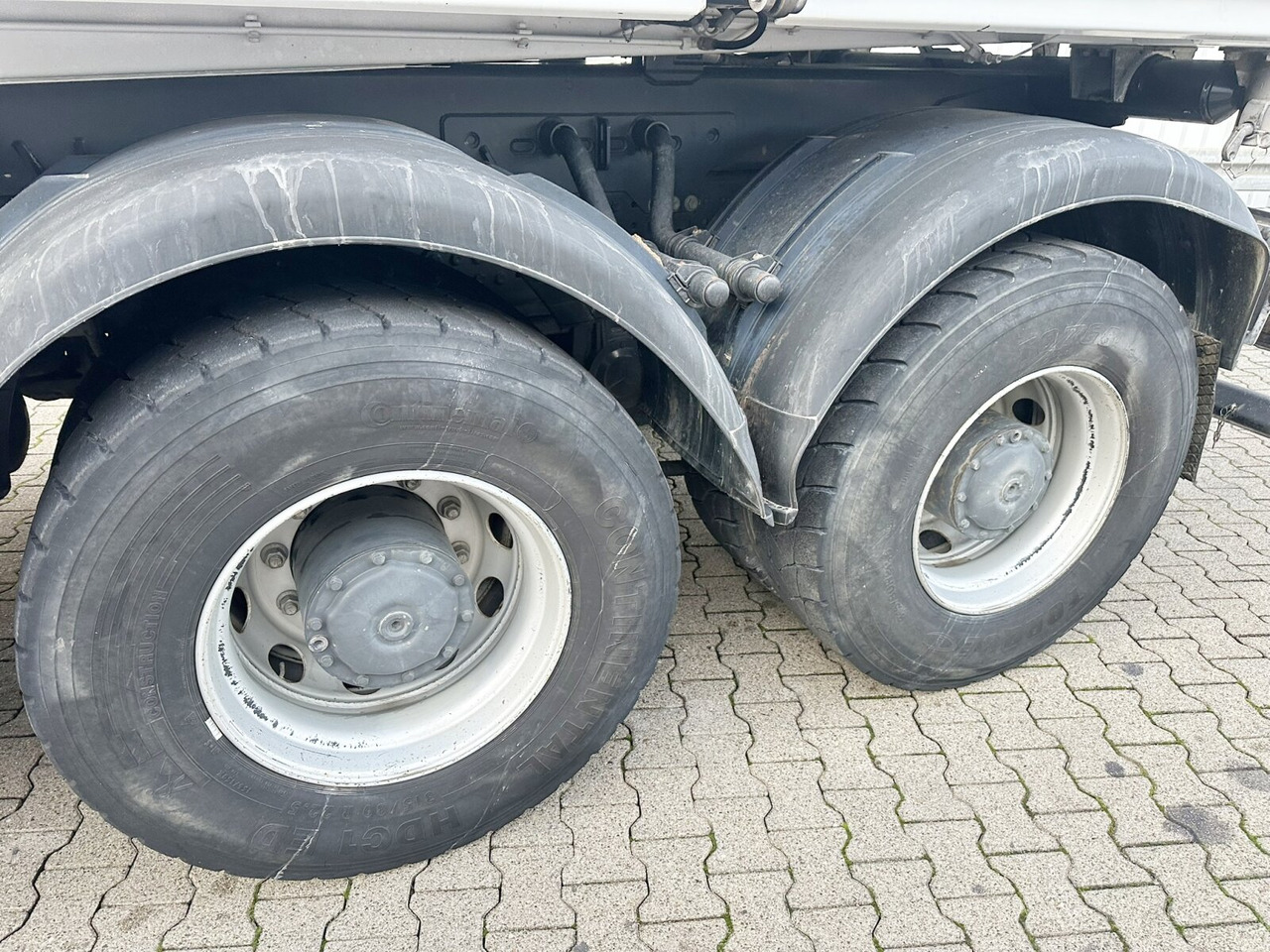 Mercedes-Benz Arocs 3445 K 8x4/4 Arocs 3445 K 8x4/4, Meiller Bordmatik links - Camión volquete: foto 4 Mercedes-Benz Arocs 3445 K 8x4/4 Arocs 3445 K 8x4/4, Meiller Bordmatik links - Camión volquete: foto 4