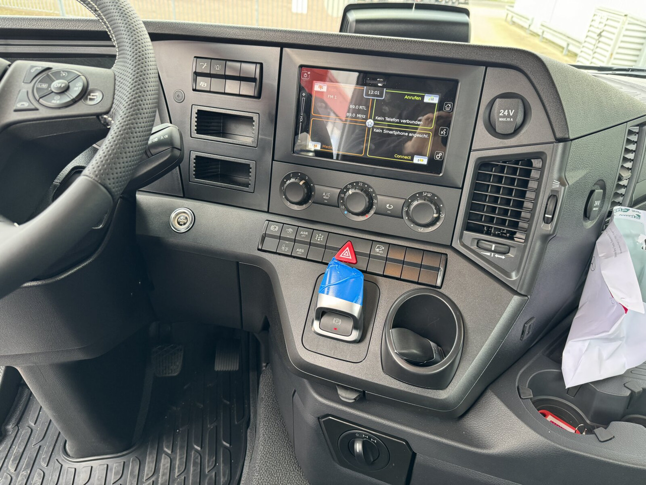 Camión multibasculante nuevo Mercedes-Benz Arocs 4148 K 8x4/4 Arocs 4148 K 8x4/4/45, Turbo-Retarder-Kupplung, Grounder: foto 4