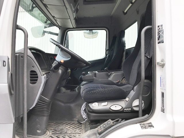 Mercedes-Benz Atego 1224 L 4x2 Atego 1224 L 4x2 Glastransporter, gegen Aufpreis Heckkran Fassi F95A21 - Camión caja abierta, Camión grúa: foto 3 Mercedes-Benz Atego 1224 L 4x2 Atego 1224 L 4x2 Glastransporter, gegen Aufpreis Heckkran Fassi F95A21 - Camión caja abierta, Camión grúa: foto 3